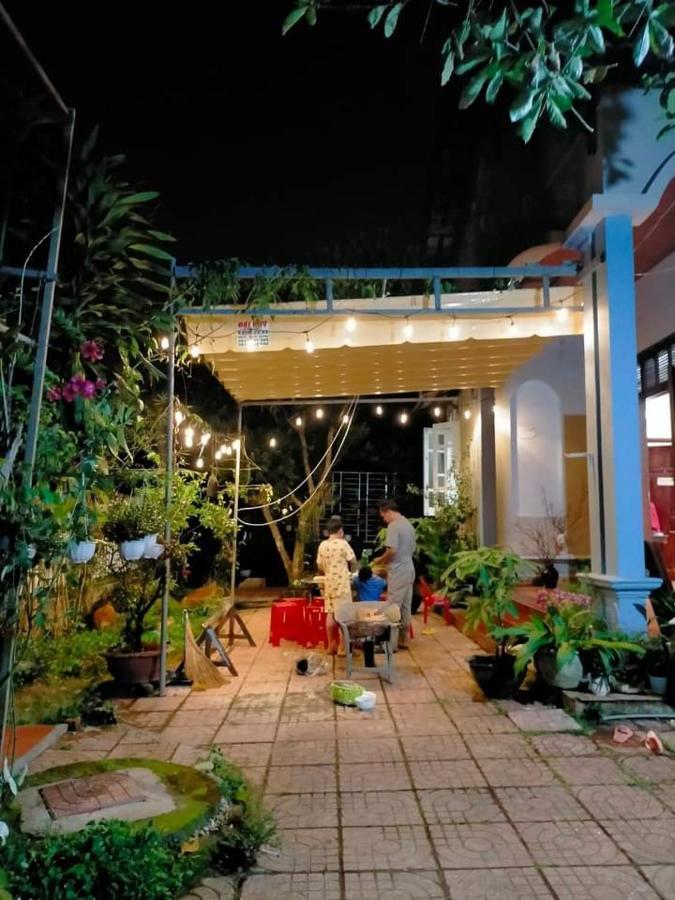 Ly'S Homestay Gia Nghia Exterior foto
